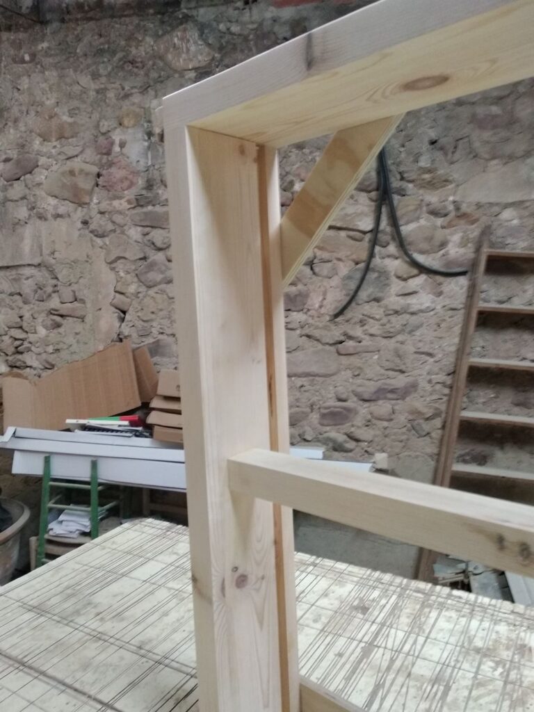 Ventana En Guillotina De Madera - Carpintería Tablado