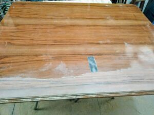 Imagen 3 restauración mesa de madera