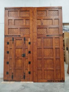 Restauración de portón histórico en Nules | Carpintería a medida